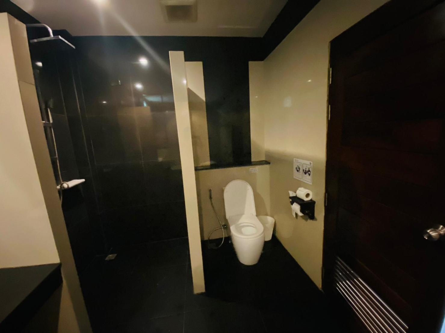 Beach Bungalow At Lanta Resort Ко-Ланта Екстер'єр фото