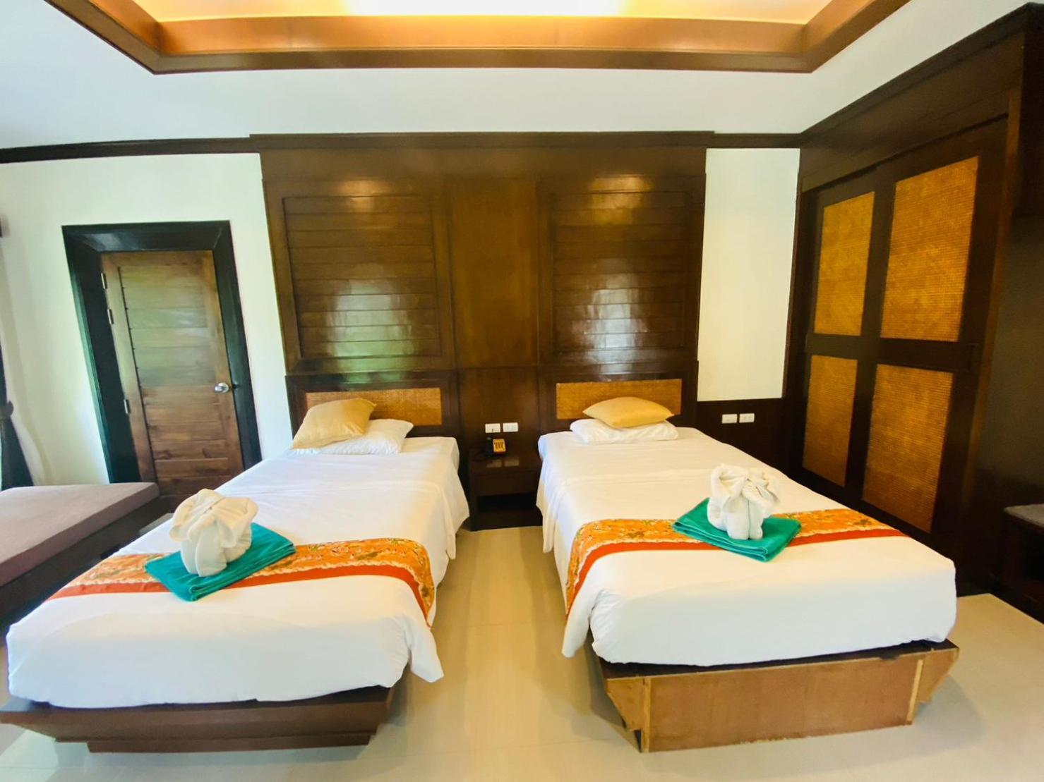 Beach Bungalow At Lanta Resort Ко-Ланта Екстер'єр фото