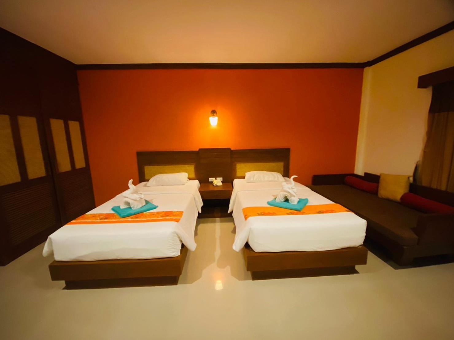 Beach Bungalow At Lanta Resort Ко-Ланта Екстер'єр фото