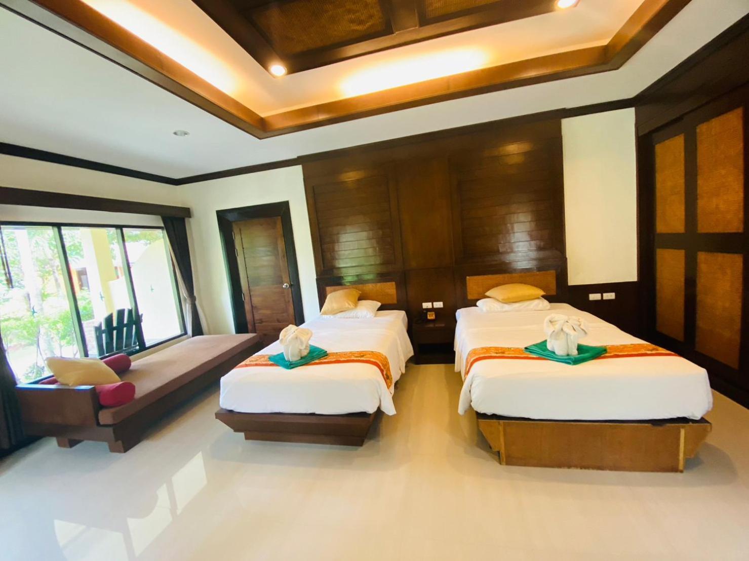 Beach Bungalow At Lanta Resort Ко-Ланта Екстер'єр фото